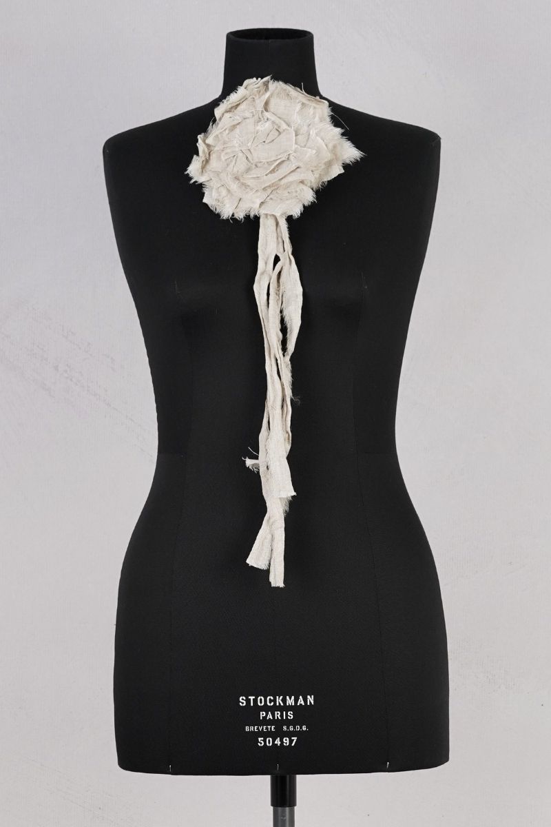 dogstar sancha brooch natural abby maud face