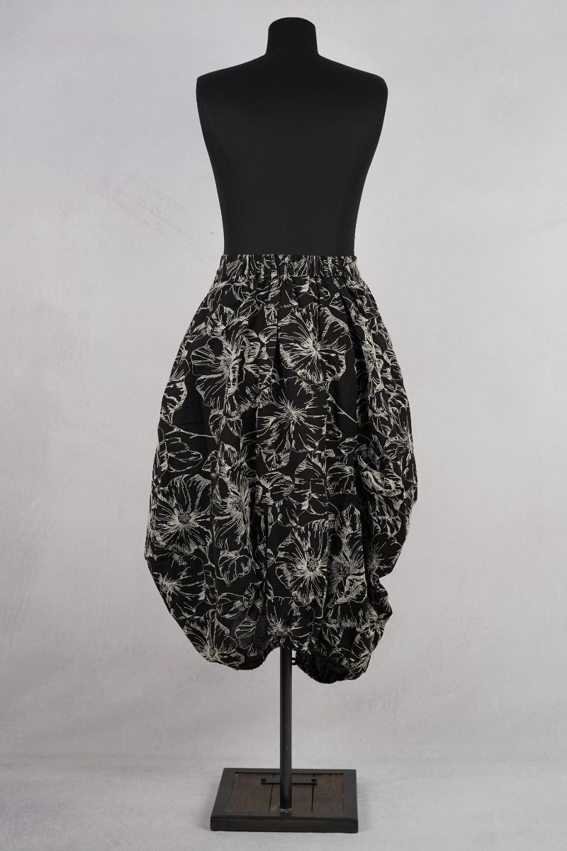 dogstar sazanka balloon skirt black abby maud dos pied