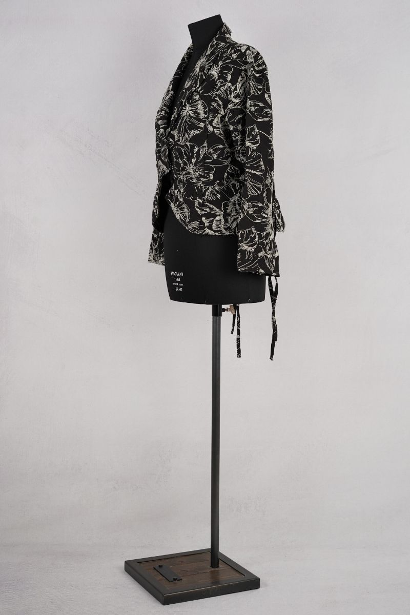 dogstar sazanka jacket black abby maud profil pied