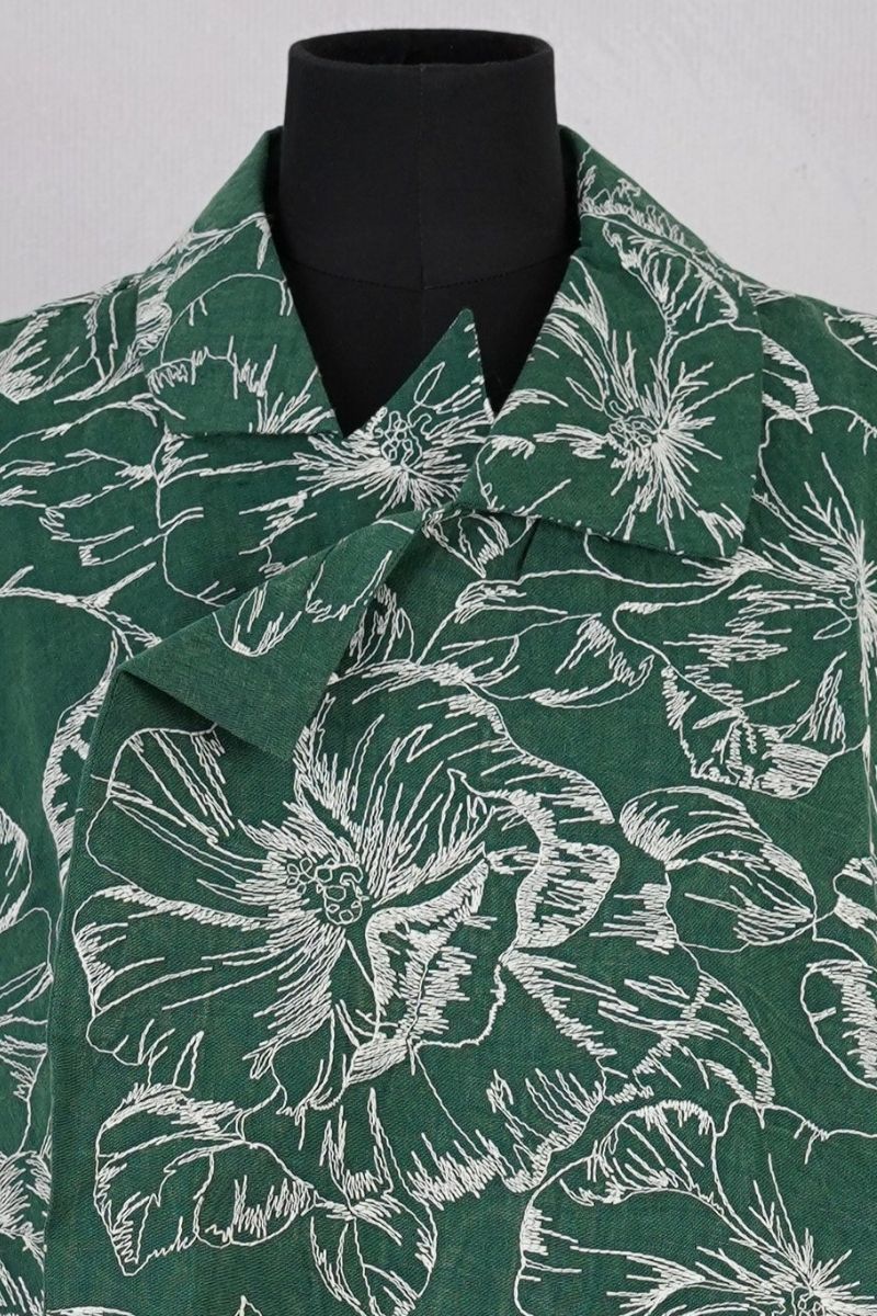 dogstar sazanka vest sage abby maud face zoom