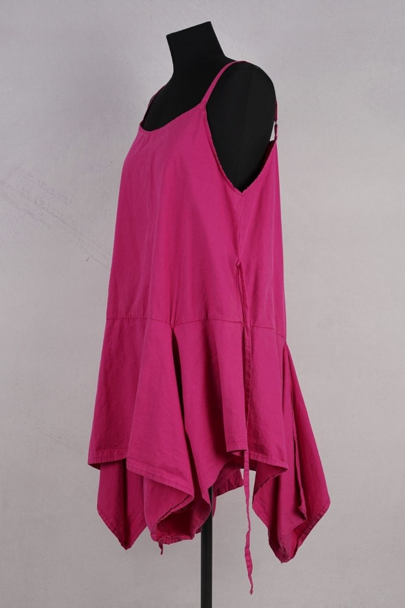 krista larson designs short pinwheel slip fuchsia abby maud profil