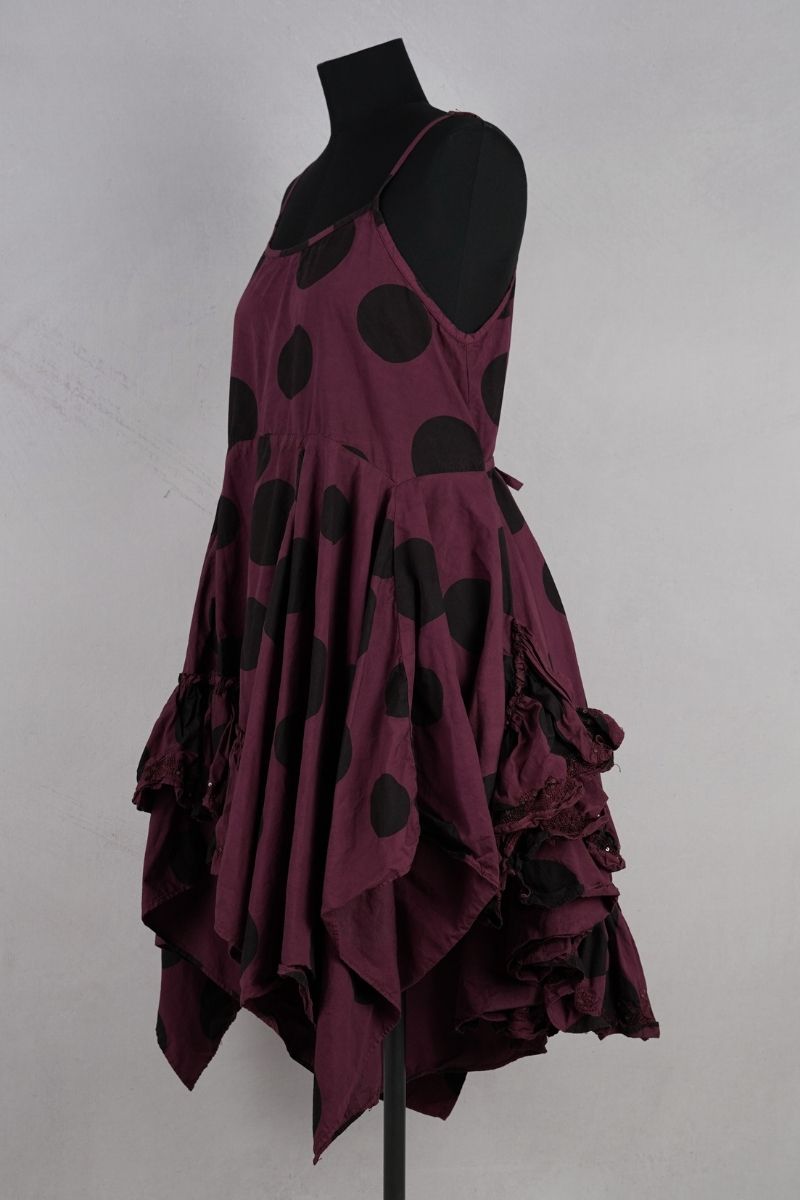 krista larson designs sweet slip garnet dot abby maud profil