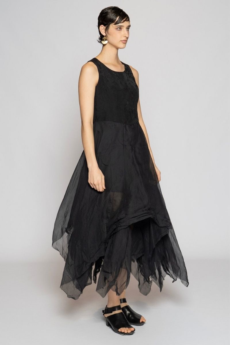 dogstar-robe-spike-black-abby-maud-1 dogstar robe spike black abby maud 1